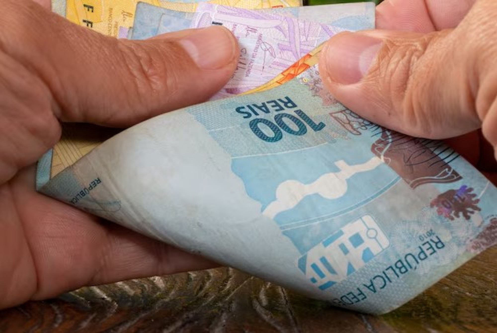 Homem perde quase R$ 3 mil em golpe envolvendo falso contato de hospital em Lajeado