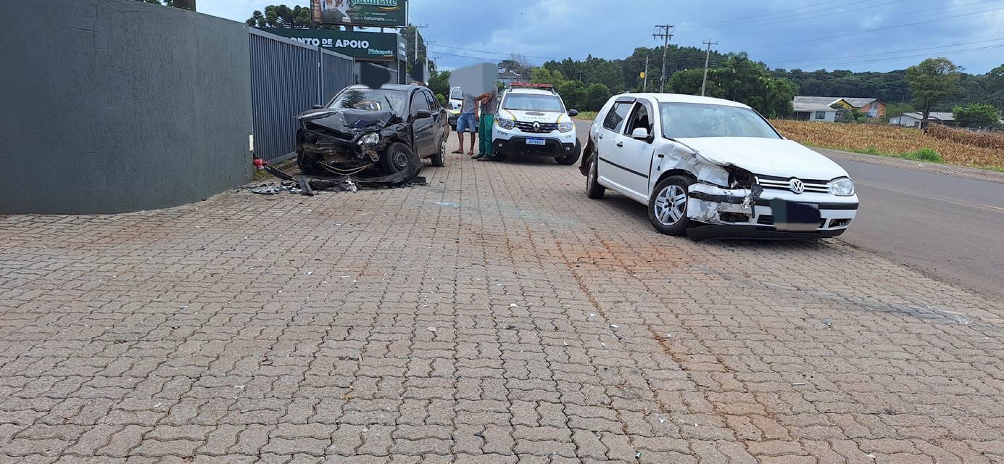 Colisão frontal é registrada na ERS-332 em Arvorezinha