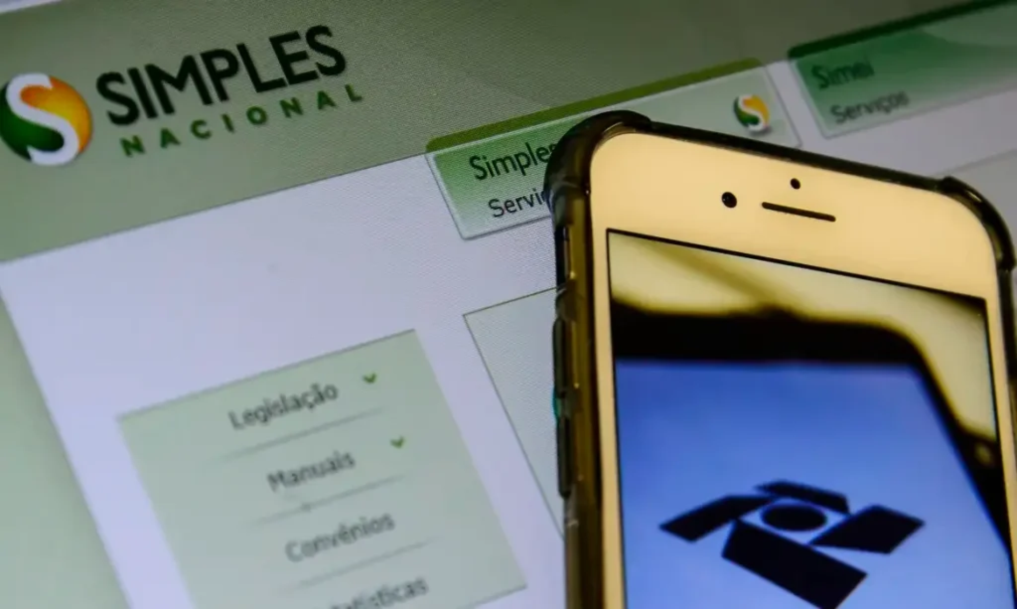 Receita Federal alerta: começou o prazo para opção pelo Simples Nacional e para a escolha do modelo de recolhimento do IBS e da CBS em 2027