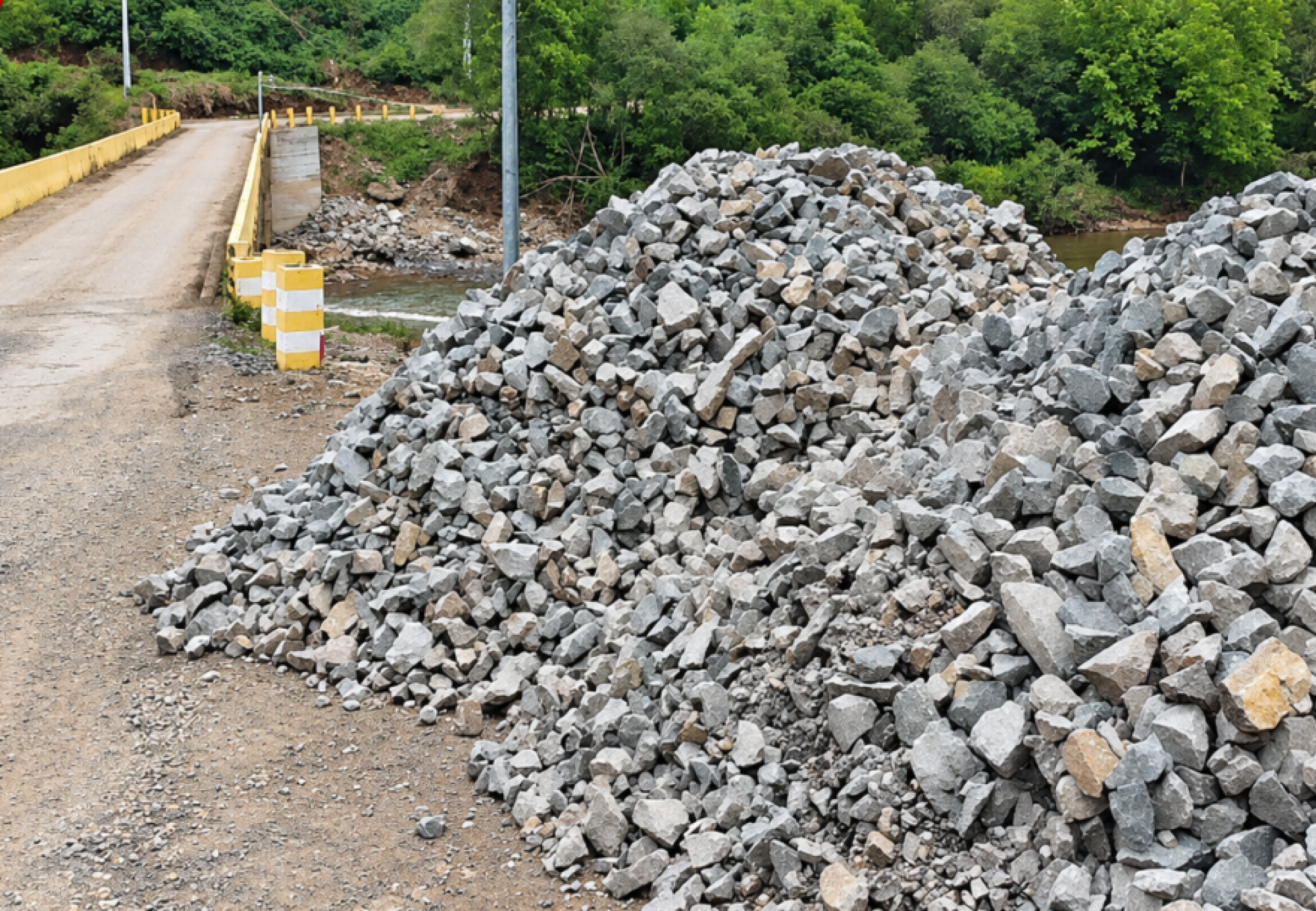 Dado início às obras das cabeceiras na ponte sobre o Rio Guaporé