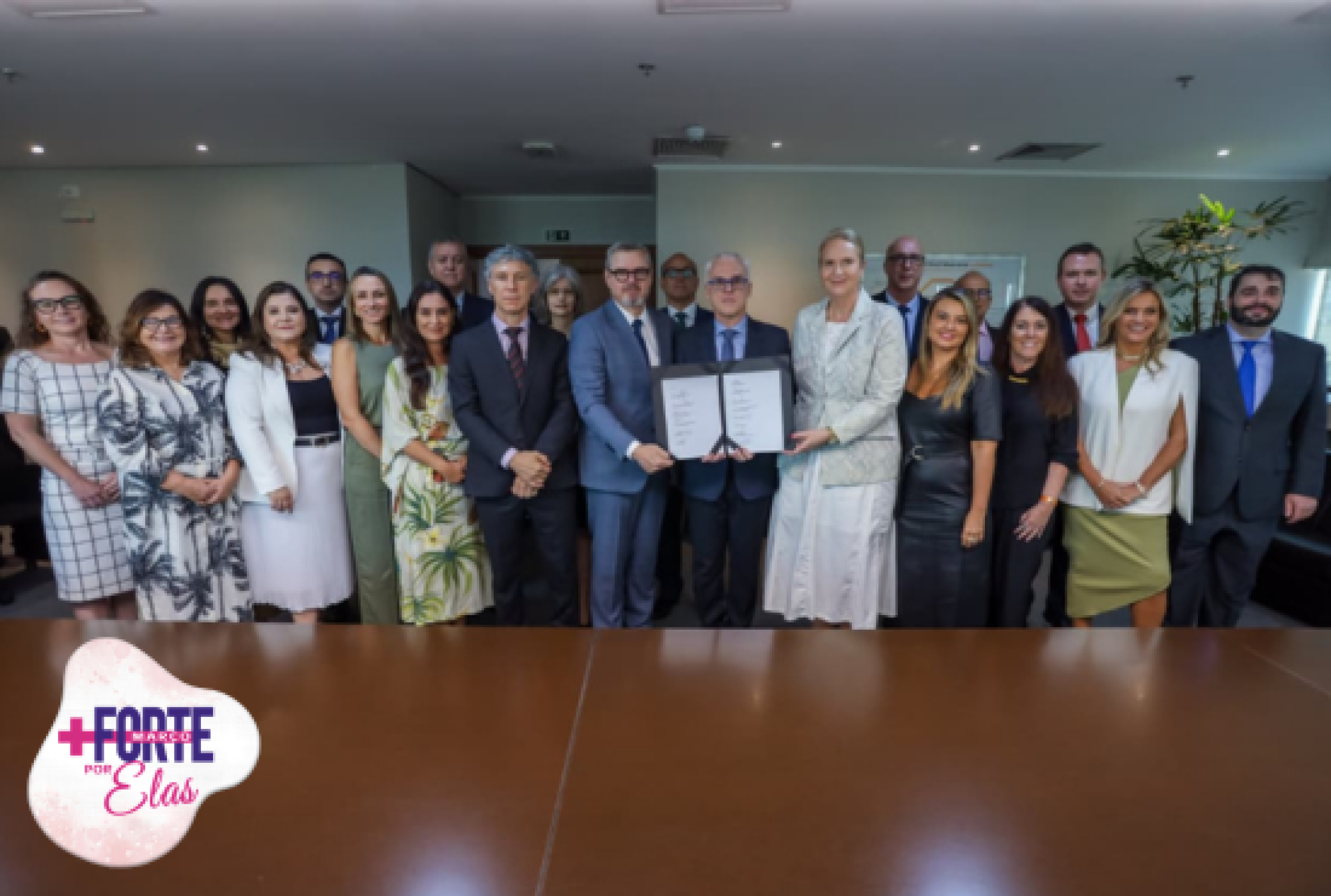 MPRS e demais instituições do Sistema de Justiça assinam termo de cooperação para fortalecer ações de enfrentamento à violência contra a mulher